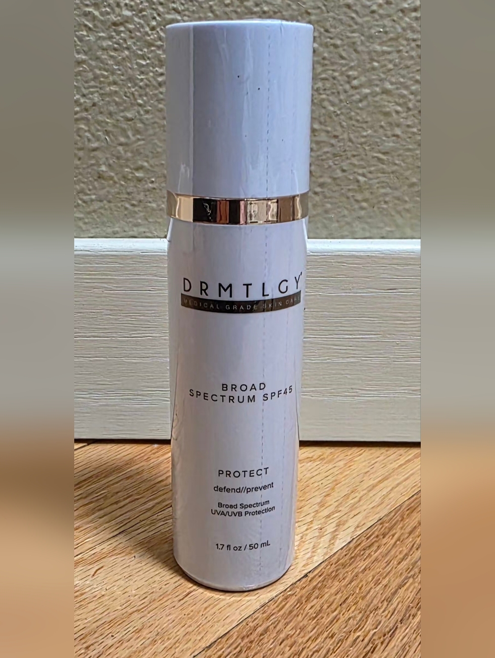 NEW DRMTLGY Broad Spectrum SPF45 Sunscreen 1.7 Fl Oz